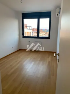 Izdavanje, trosoban stan, 70m², Adamovićevo Naselje, Novi Sad Sve Podlokacije - image 5