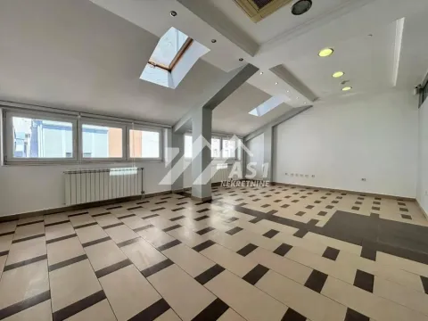 Rent, office space, 250m², Bulevar Oslobodjenja, Novi Sad Sve Podlokacije - image 5