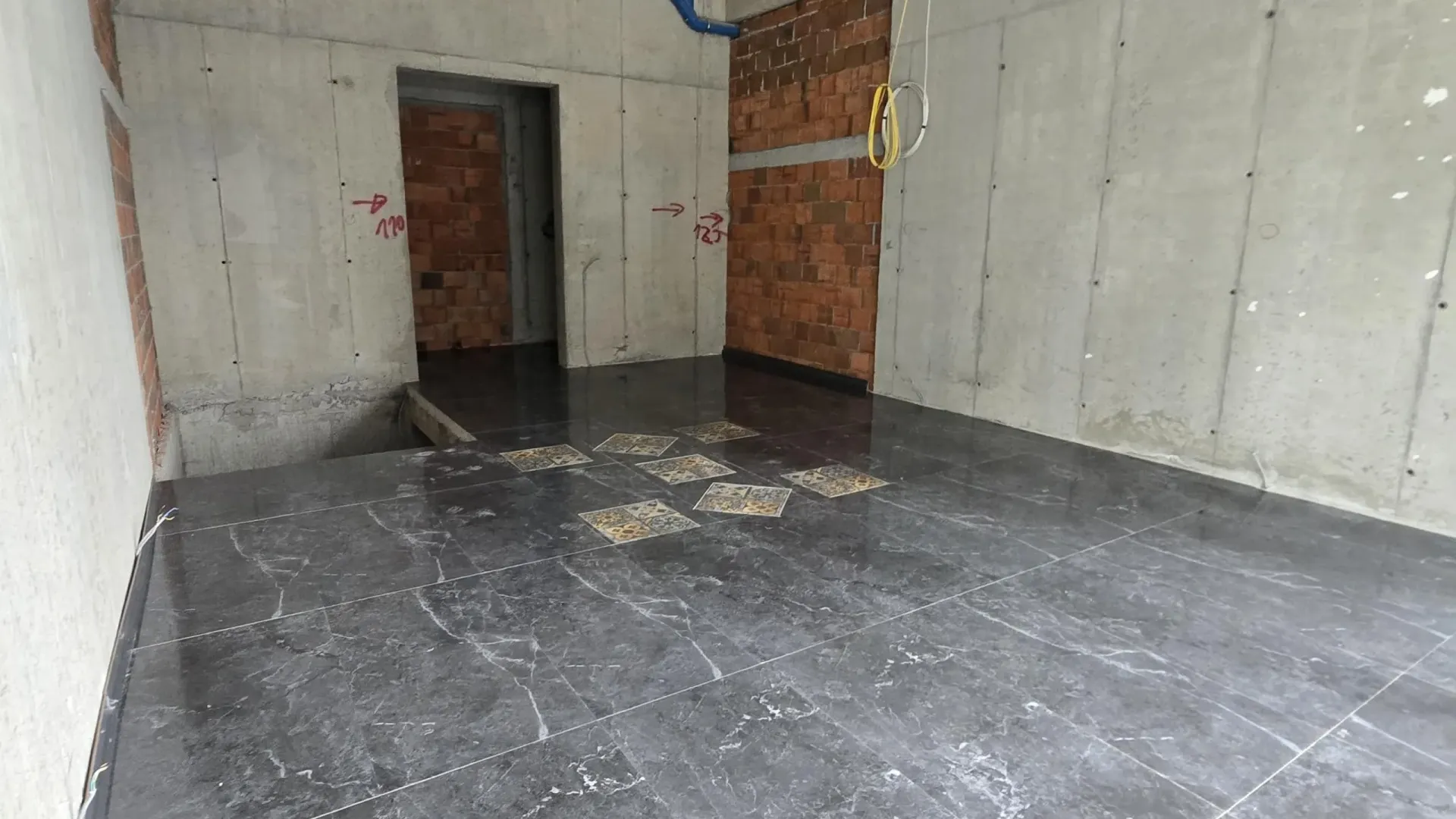Rent, office space, 94m², Central Point, Podgorica