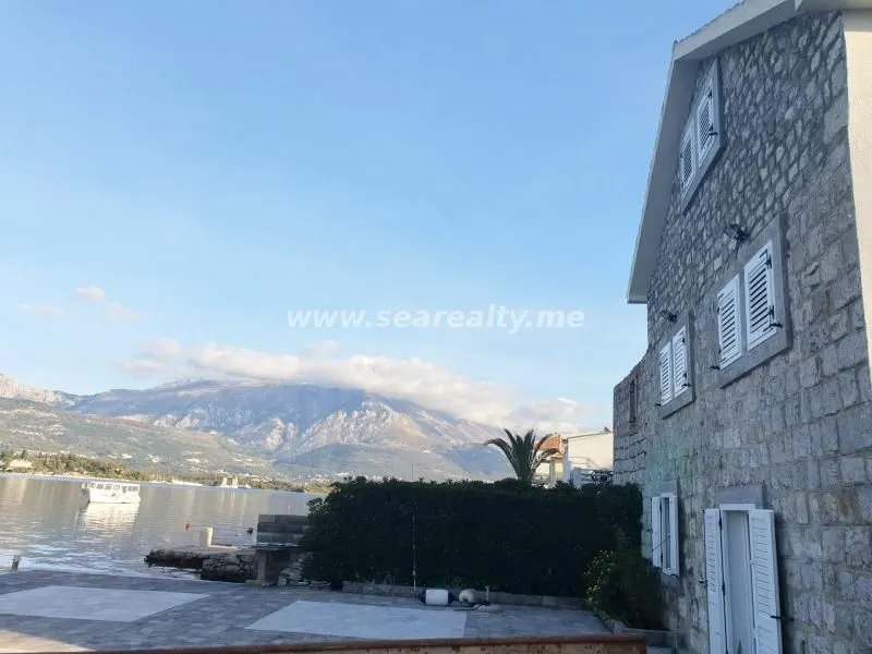 Prodaja, kuća, 187m², Bogišići, Tivat