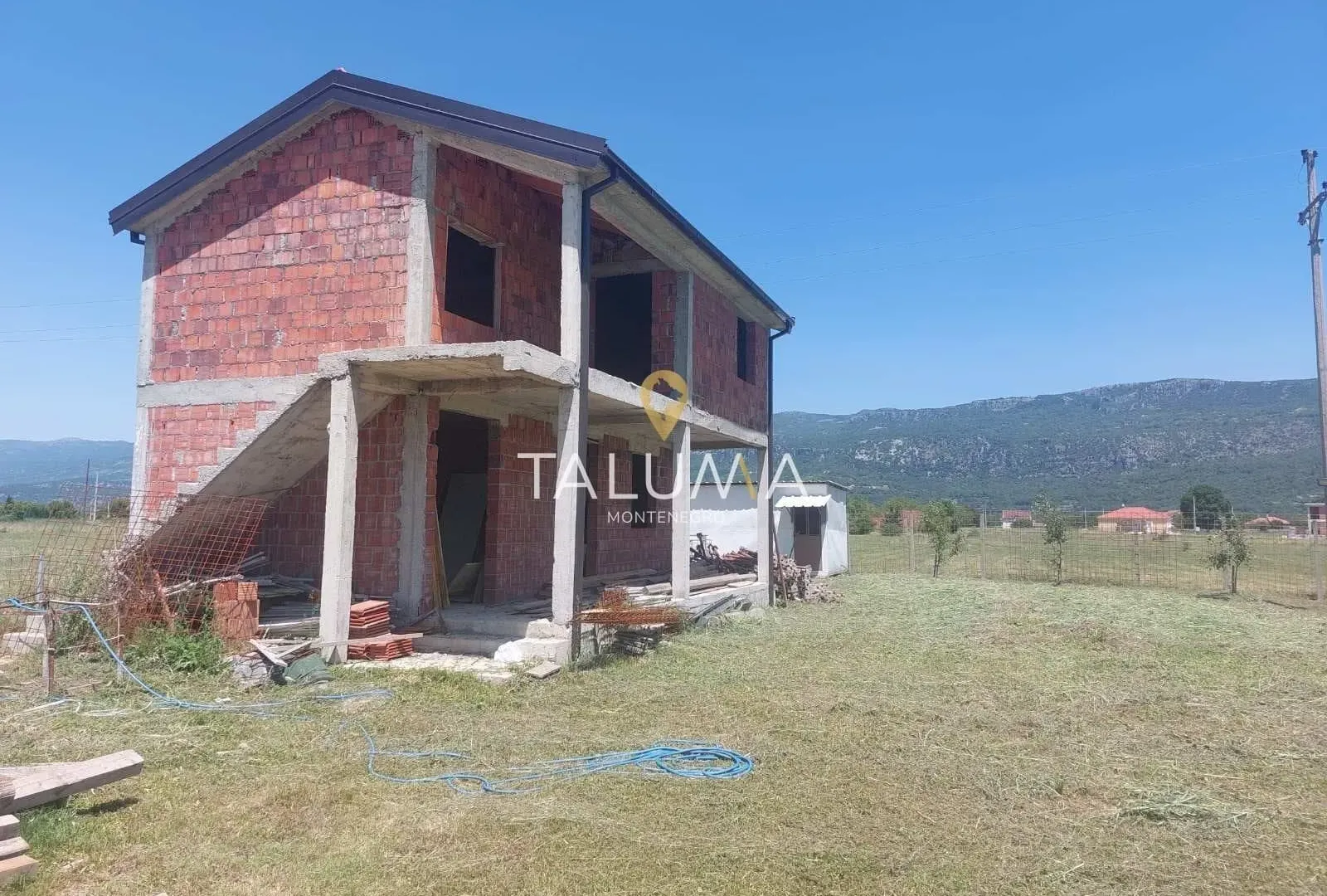 Prodaja, plac, 1500m², Pričelje, Podgorica