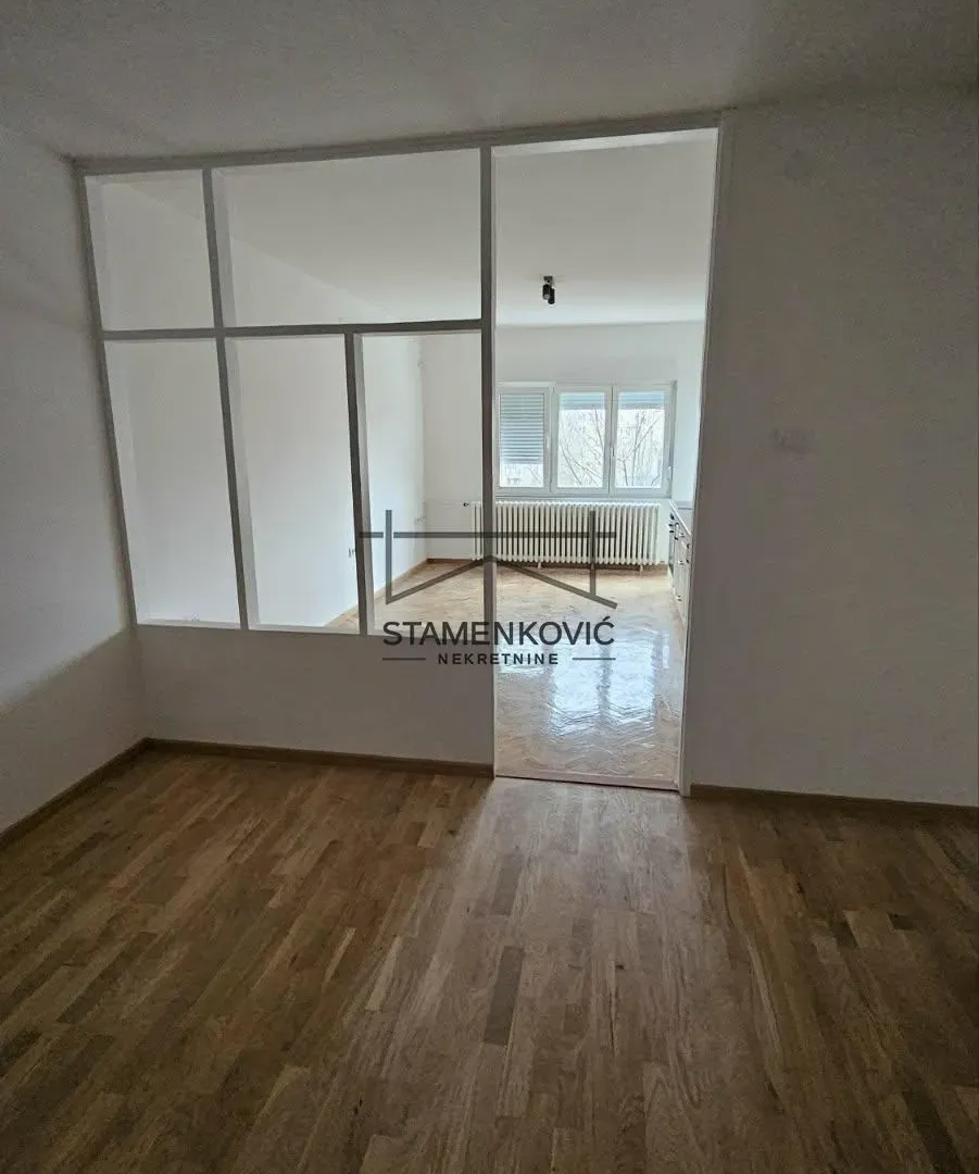 Sale, two bedroom apartment, 59m², Železnička Stanica, Novi Sad Sve Podlokacije