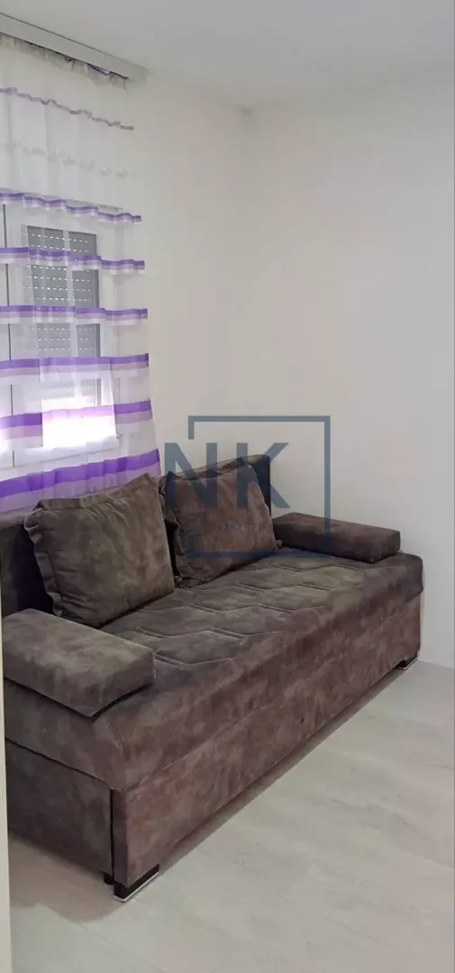 Rent, house, 260m², Kokoti, Podgorica