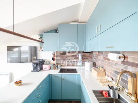 Prodaja, trosoban stan, 99m², Zemun Gornji Grad, Zemun Sve Podlokacije - image 13