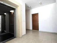 Prodaja, stan, 96m², City Kvart, Podgorica - image 19