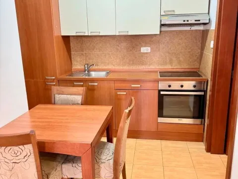 Prodaja, jednosoban stan, 49m², Centar, Budva - image 6