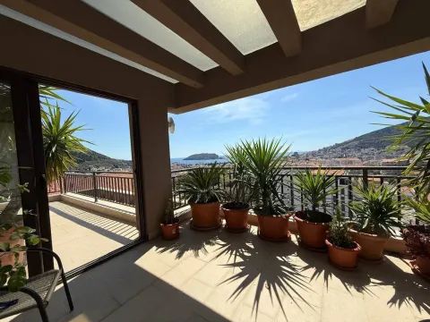 Sale, four bedroom apartment, 171m², Budva, Crna Gora - image 3