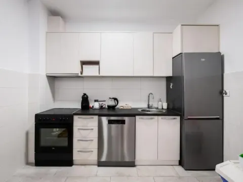 Rent, two bedroom apartment, 68m², Tuški Put, Podgorica - image 2