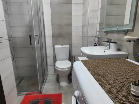 Izdavanje, jednosoban stan, 32m², Aqua park, Jagodina - image 12