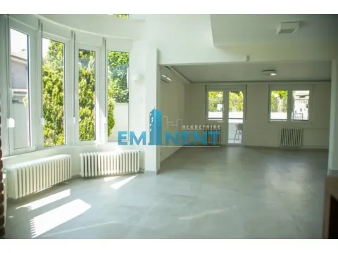 Sale, house, 260m², Čukarica, Beograd - image 2