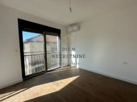 Izdavanje, trosoban stan, 115m², Preko Morače, Podgorica - image 6