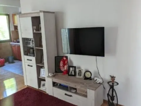 Sale, one bedroom apartment, 89m², Risan, Kotor - image 9