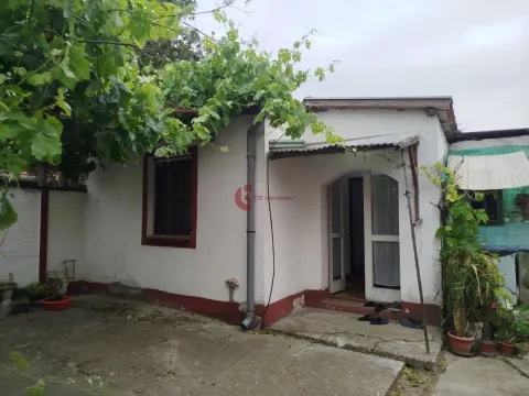 Prodaja,  kuća, 88m2, Mali Bajmok, Subotica
