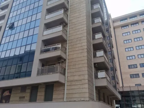 Rent, office space, 353m², Budva, Crna Gora - image 1