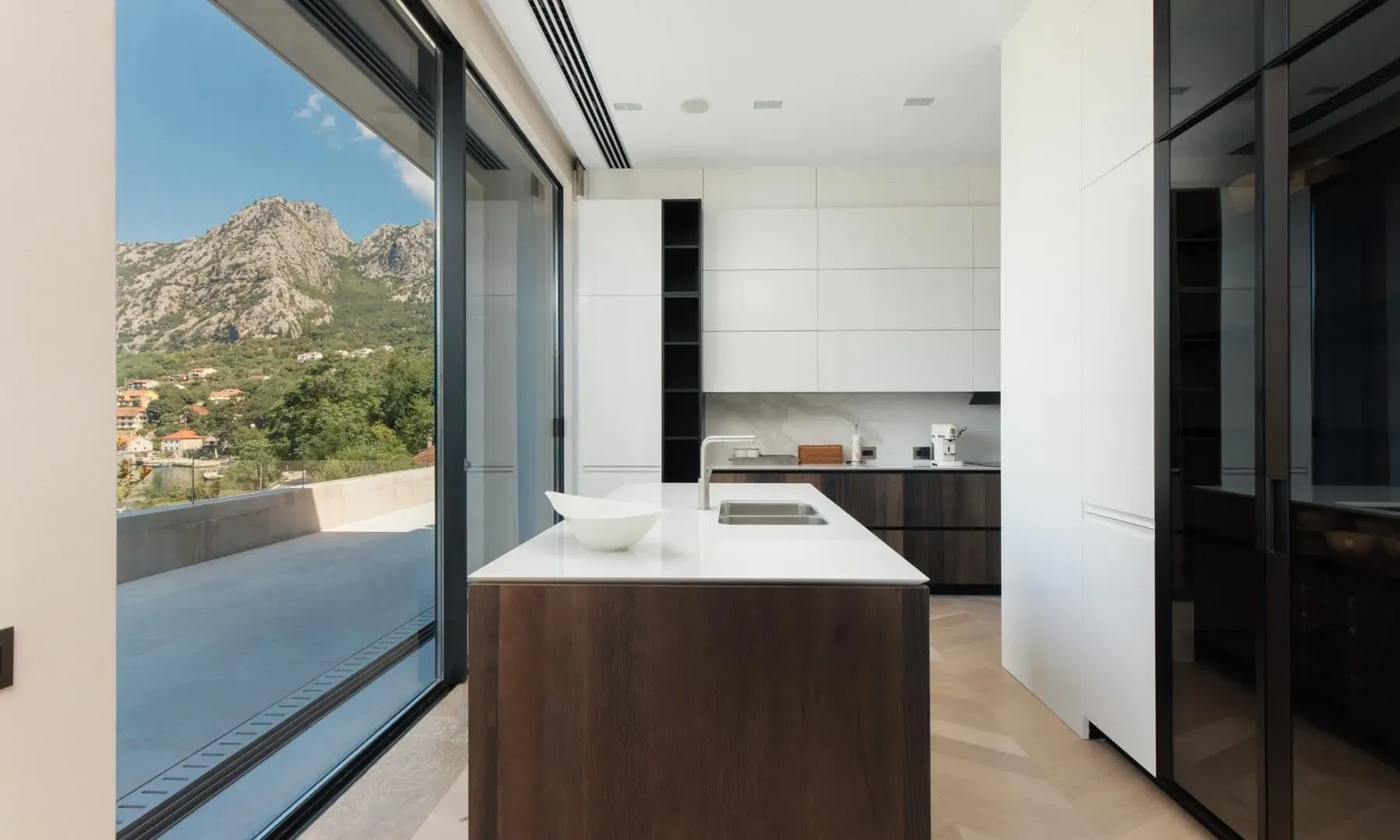 Sale, house, 526m², Orahovac, Kotor