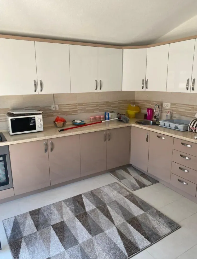 Prodaja, kuća, 200m², Polje, Bar
