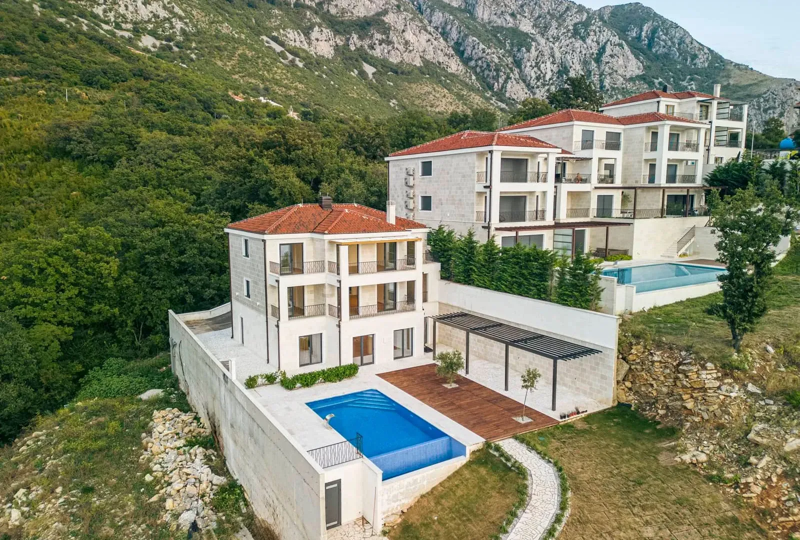 Sale, house, 450m², Tudorovići, Budva
