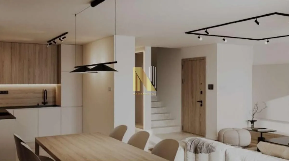 Prodaja, četvorosoban stan, 145m², Telep, Novi Sad Sve Podlokacije