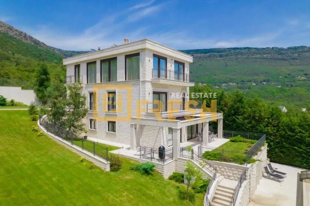 Prodaja, kuća, 750m², Tivat, Crna Gora