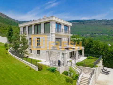 Prodaja, kuća, 750m², Tivat, Crna Gora - image 3