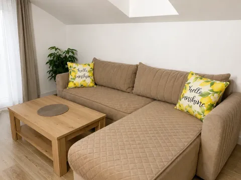 Sale, one bedroom apartment, 54m², Stari Aerodrom, Podgorica - image 2