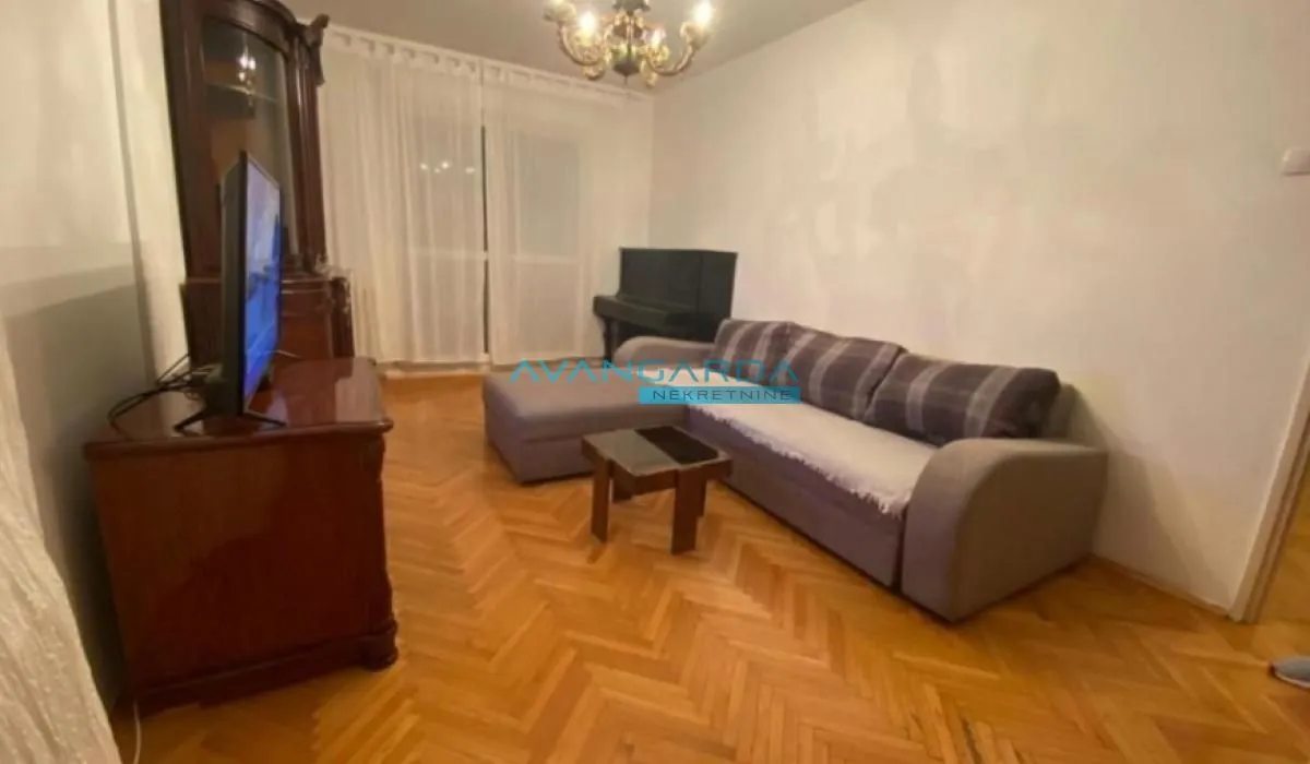 Izdavanje, stan, 68m², Kanarevo Brdo, Beograd