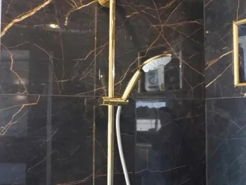 Sale, house, 500m², Ulcinj, Crna Gora - image 11