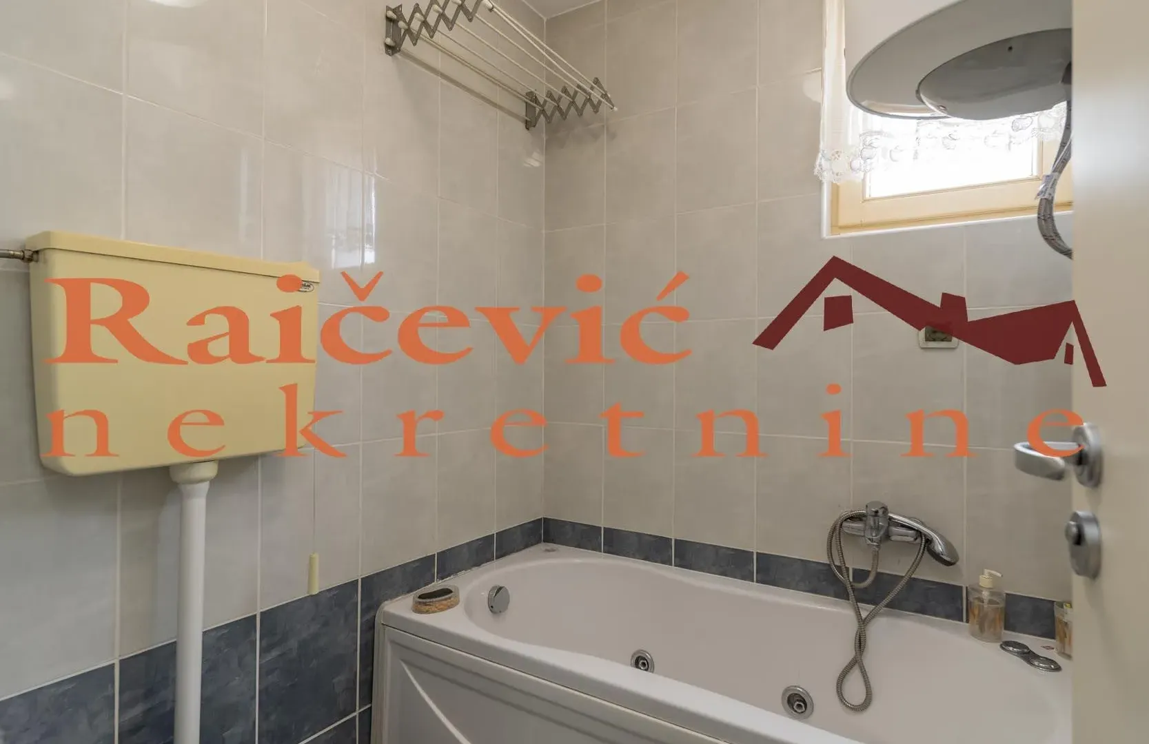 Izdavanje, trosoban stan, 65m², Kluz, Zvezdara Sve Podlokacije