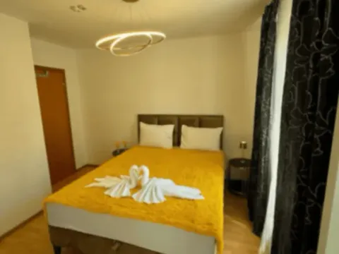 Rent, apartment, 50m², Podkošljun, Budva - image 7