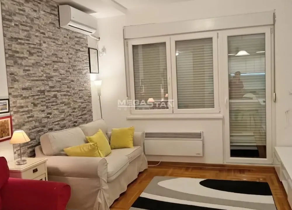 Prodaja, dvosoban stan, 50m², Zvezdara Sve Podlokacije, Beograd