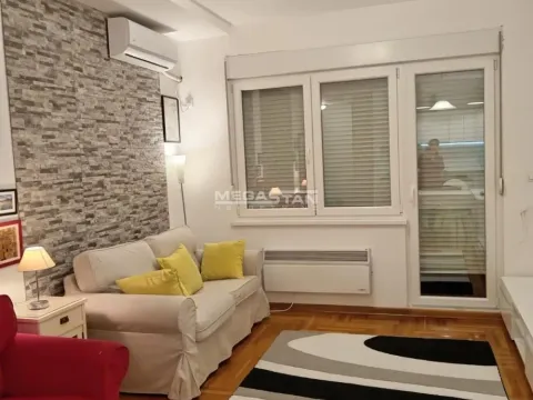 Sale, two bedroom apartment, 50m², Zvezdara Sve Podlokacije, Beograd