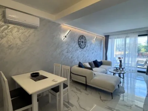 Prodaja, jednosoban stan, 56m², Velika Plaža, Ulcinj - image 8