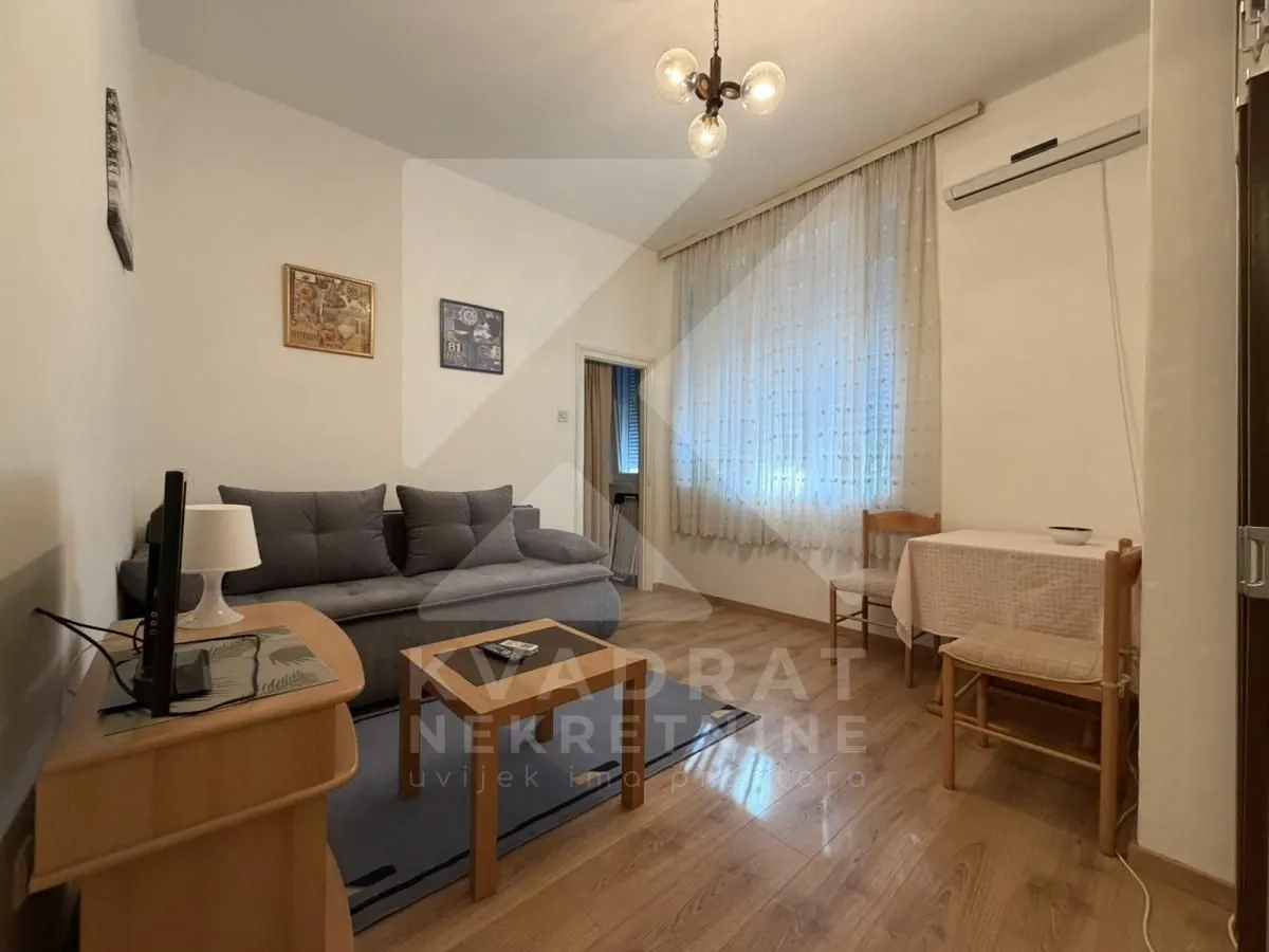 Izdavanje, garsonjera, 20m², Centar, Podgorica