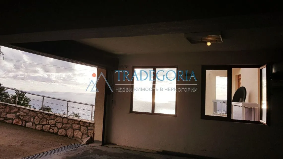 Prodaja, trosoban stan, 104m², Dobra Voda, Bar