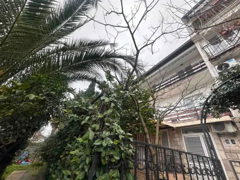 Izdavanje, jednosoban stan, 40m², Podkošljun, Budva - image 15