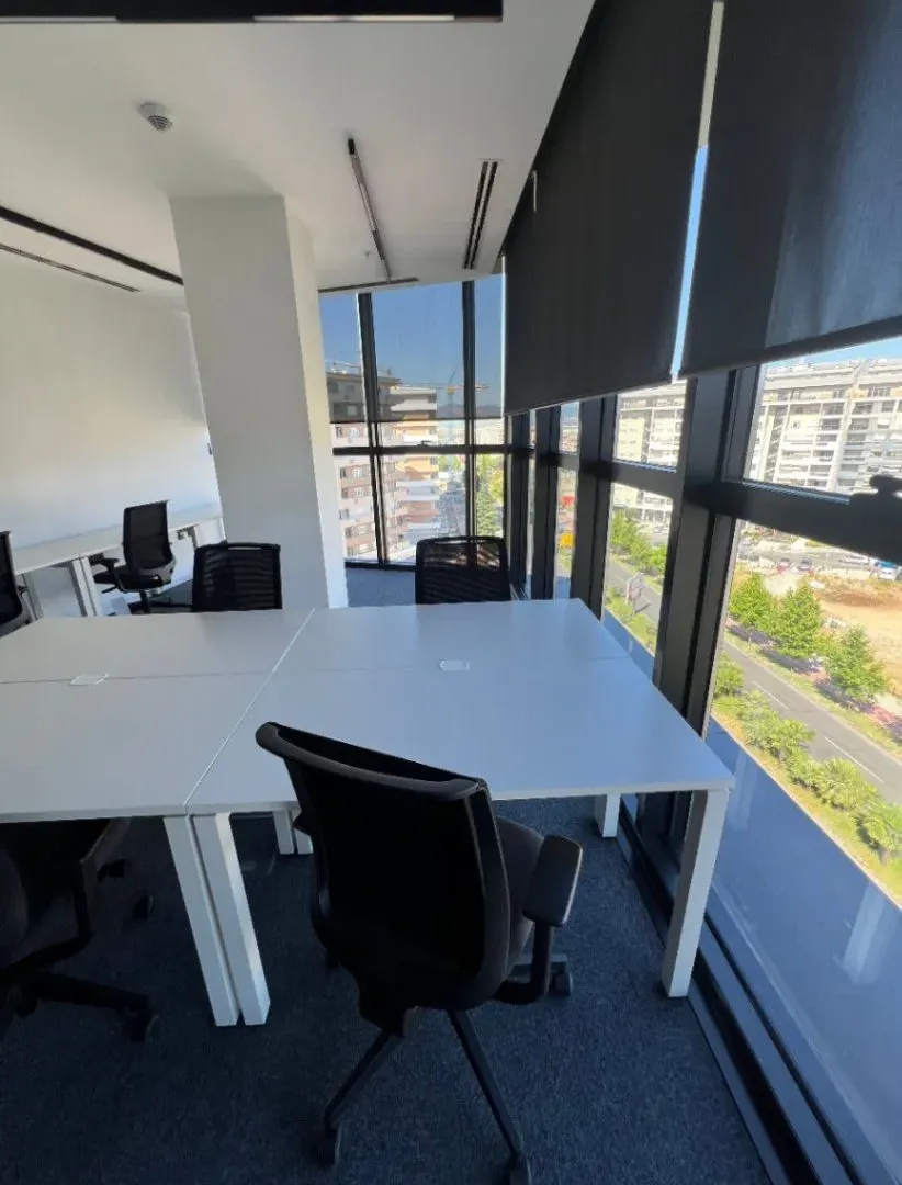 Rent, office space, 1m², Kod Capital Plaze, Podgorica
