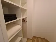 Izdavanje, jednosoban stan, 77m², Budva, Crna Gora - image 9