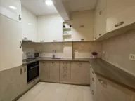 Izdavanje, trosoban stan, 100m², Kalimanj, Tivat - image 9