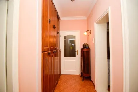 Rent, two bedroom apartment, 100m², Gorica C, Podgorica - image 12