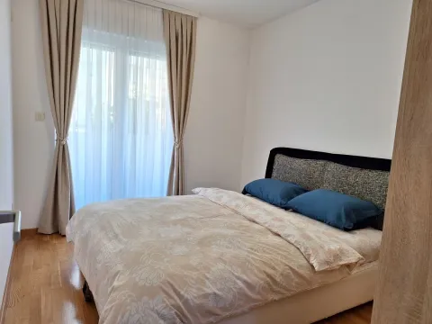 Rent, one bedroom apartment, 43m², Vezirov Most, Podgorica - image 4