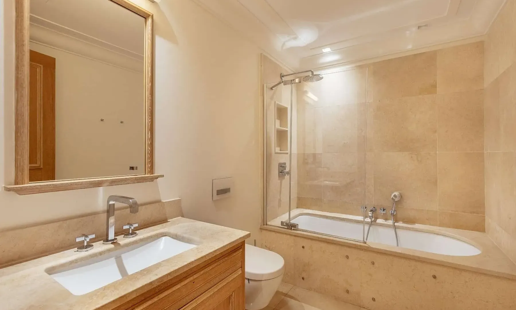 Prodaja, dvosoban stan, 117m², Porto Montenegro, Tivat