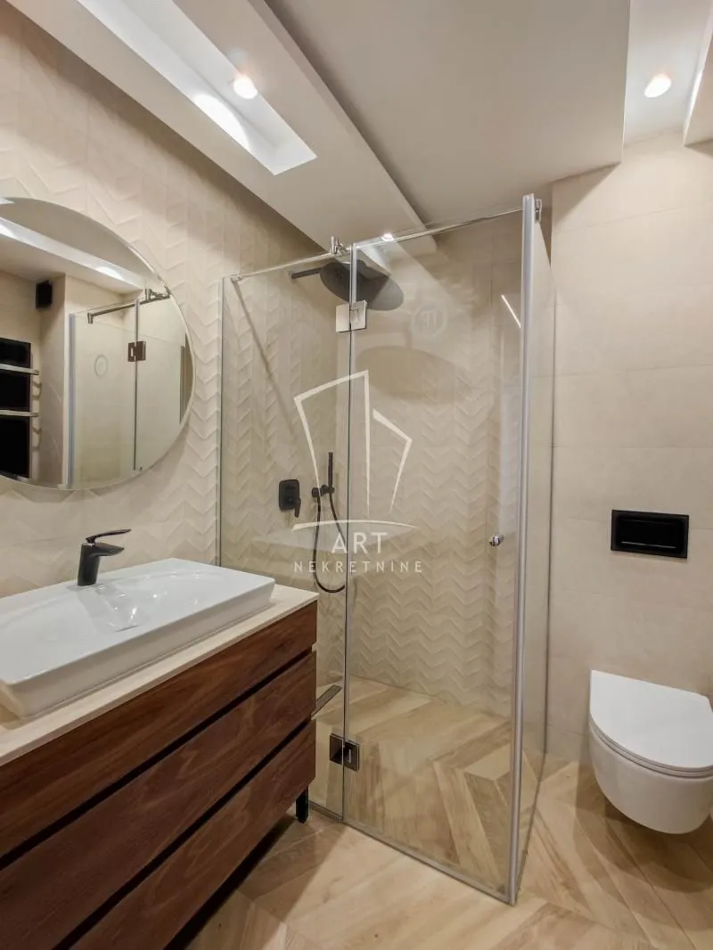 Sale, four bedroom apartment, 128m², Dedinje Sve Podlokacije, Beograd