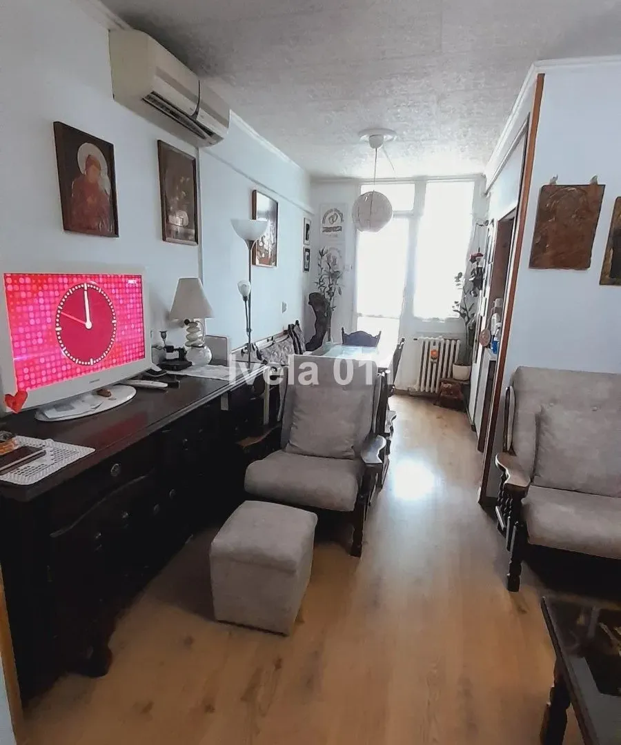 Prodaja, dvosoban stan, 62m², Zemun Sve Podlokacije, Beograd