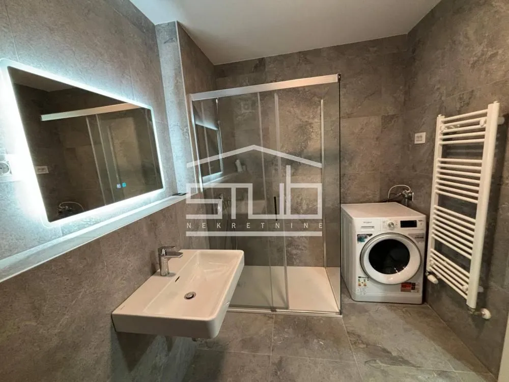 Rent, one bedroom apartment, 45m², Novi Beograd Sve Podlokacije, Beograd