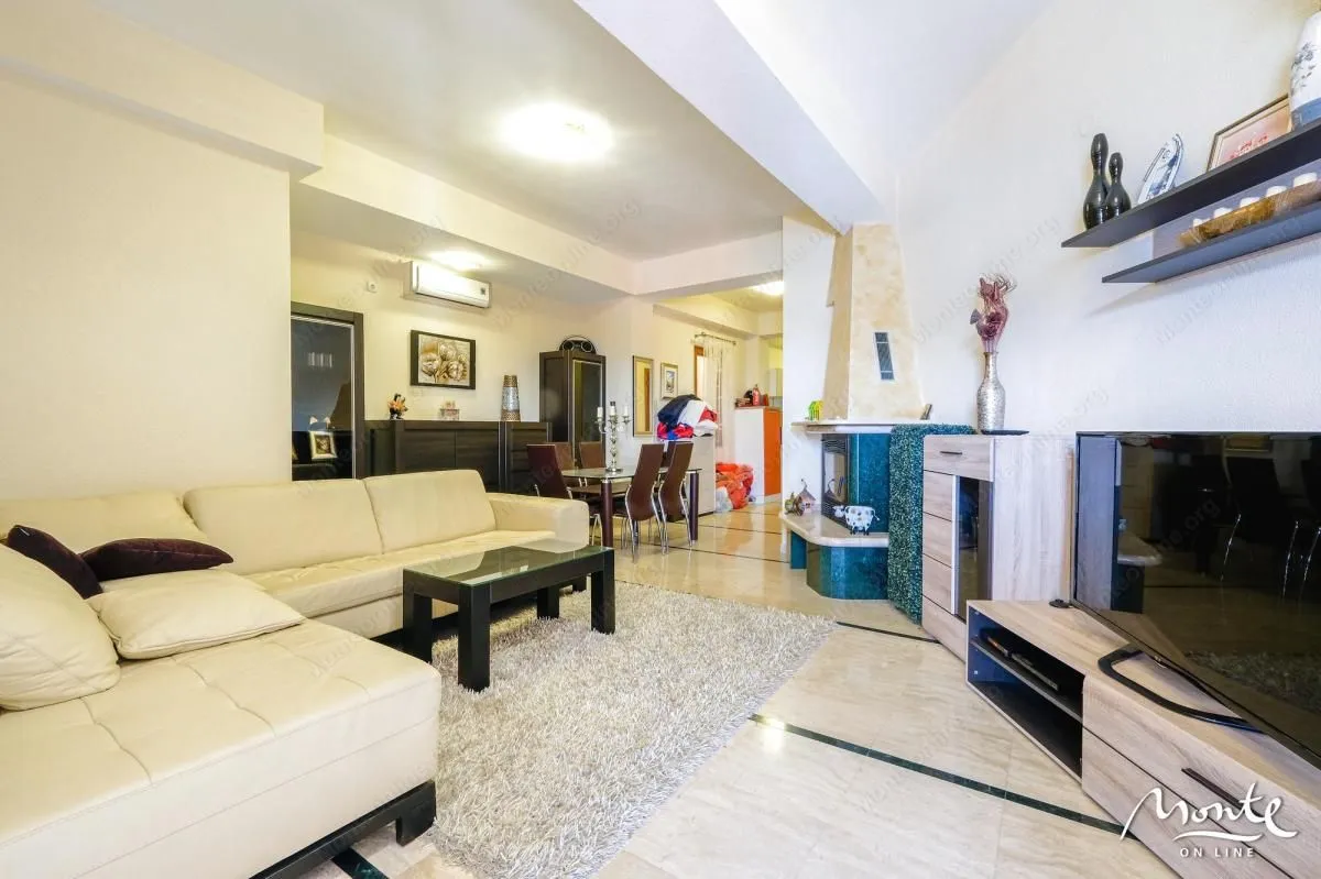 Prodaja, jednosoban stan, 94m², Igalo, Herceg Novi