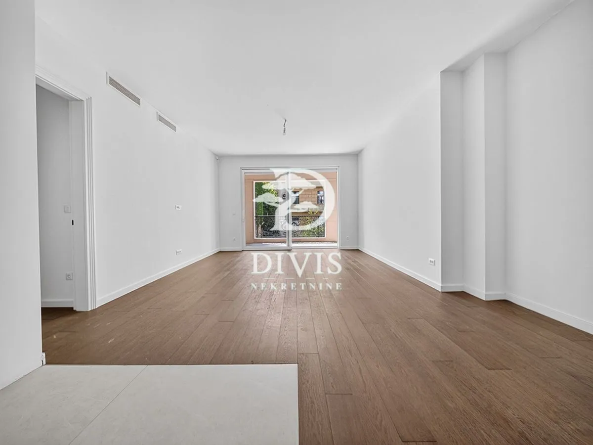 Sale, four bedroom apartment, 132m², Vračar Hram, Vračar Sve Podlokacije
