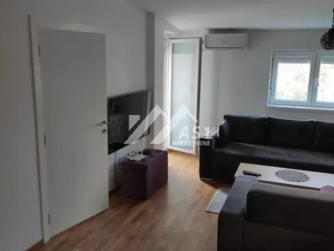 Rent, one bedroom apartment, 42m², Telep, Novi Sad Sve Podlokacije - image 2