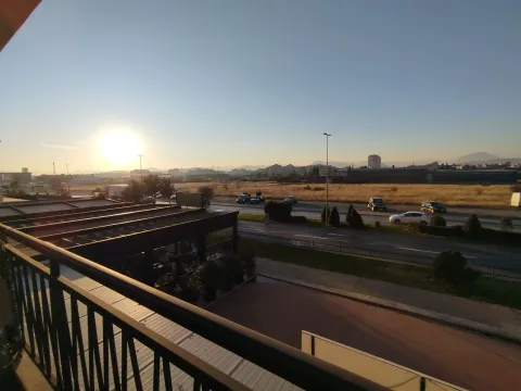 Izdavanje, stan, 50m², Stari Aerodrom, Podgorica - image 9