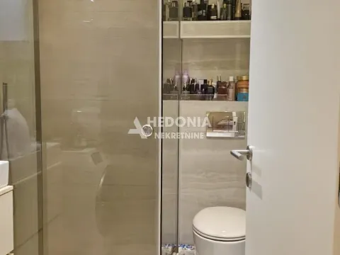 Rent, two bedroom apartment, 60m², Vračar Sve Podlokacije, Beograd - image 8