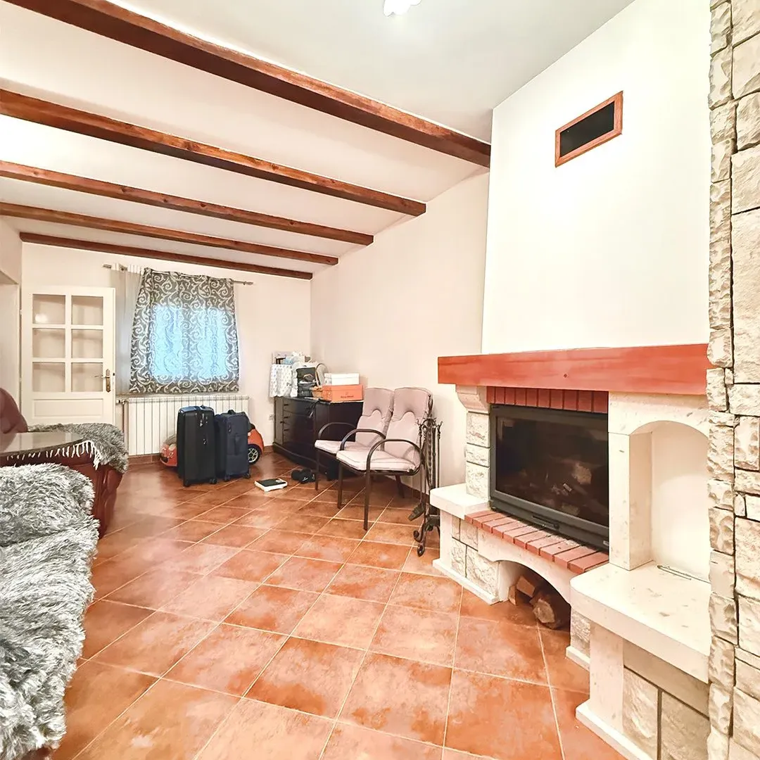Prodaja, kuća, 160m², Zankovići, Bar